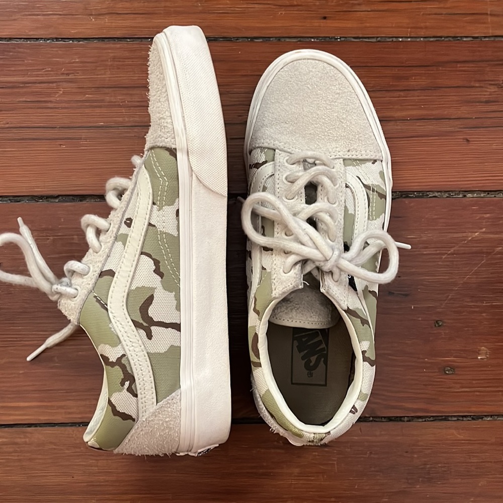 Vans sneakers